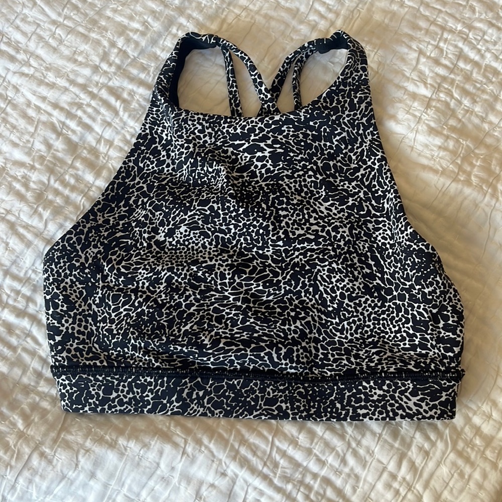 Lily lemon sports bra
